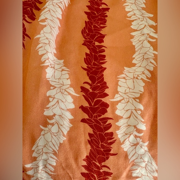 Red and White Orange Leaf Patterned flowey pants - Picture 7 of 7